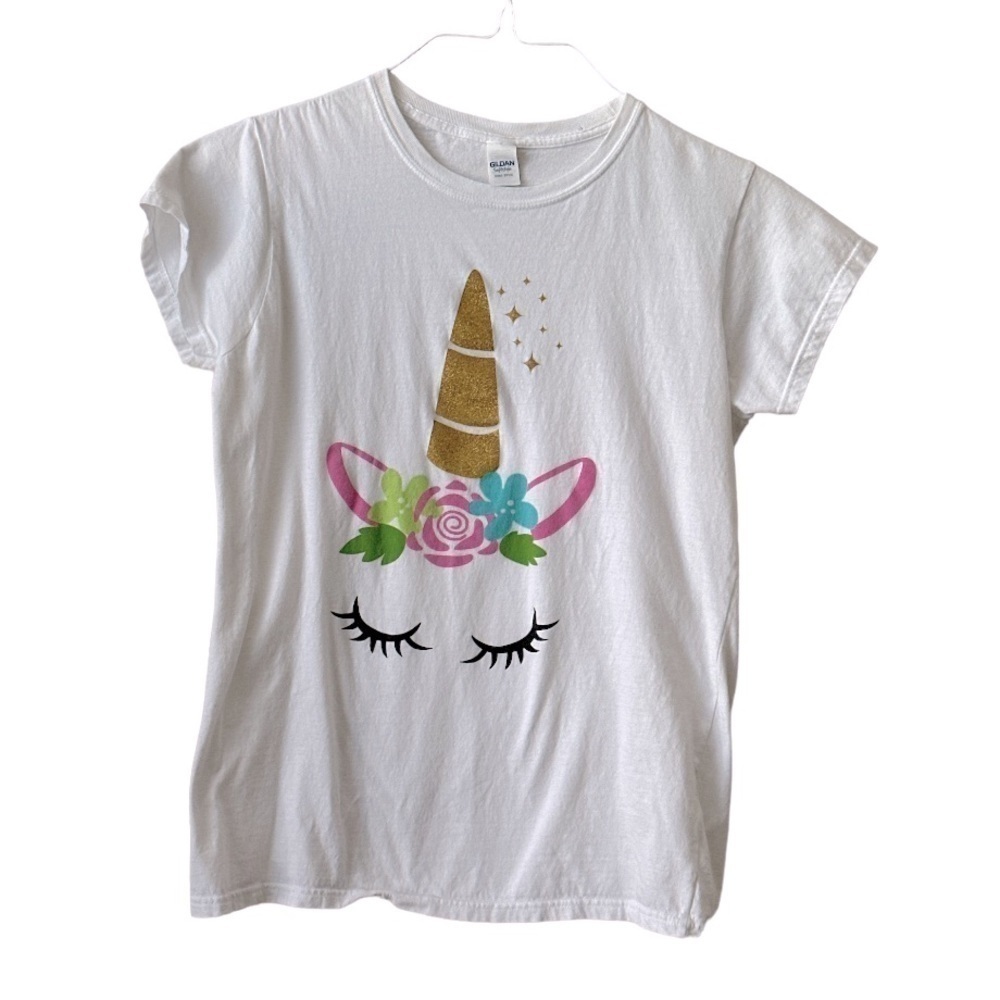❤️ White Unicorn Graphic Short Sleeve Shirt Size L ❤️